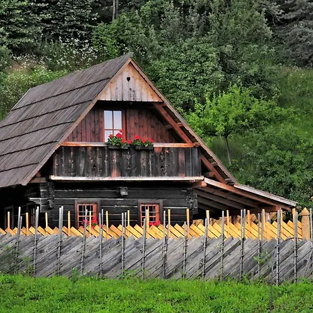 Eco Tourist Farm Mikl בית חווה *