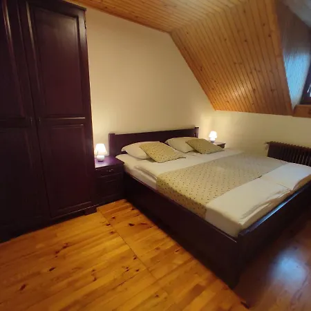 Eco Tourist Farm Mikl * Prevalje