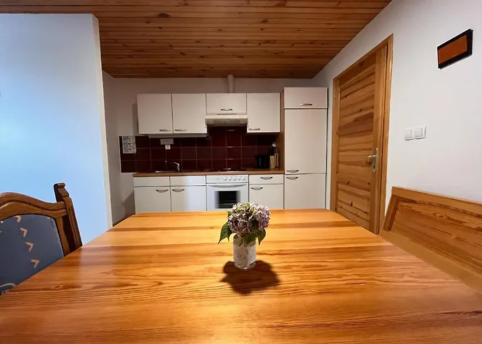 مزرعة للإقامة Eco Tourist Farm Mikl *