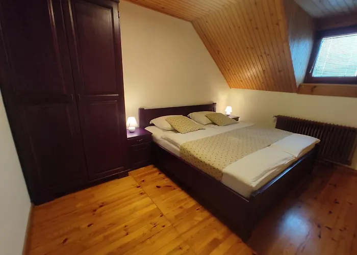 Eco Tourist Farm Mikl * Prevalje